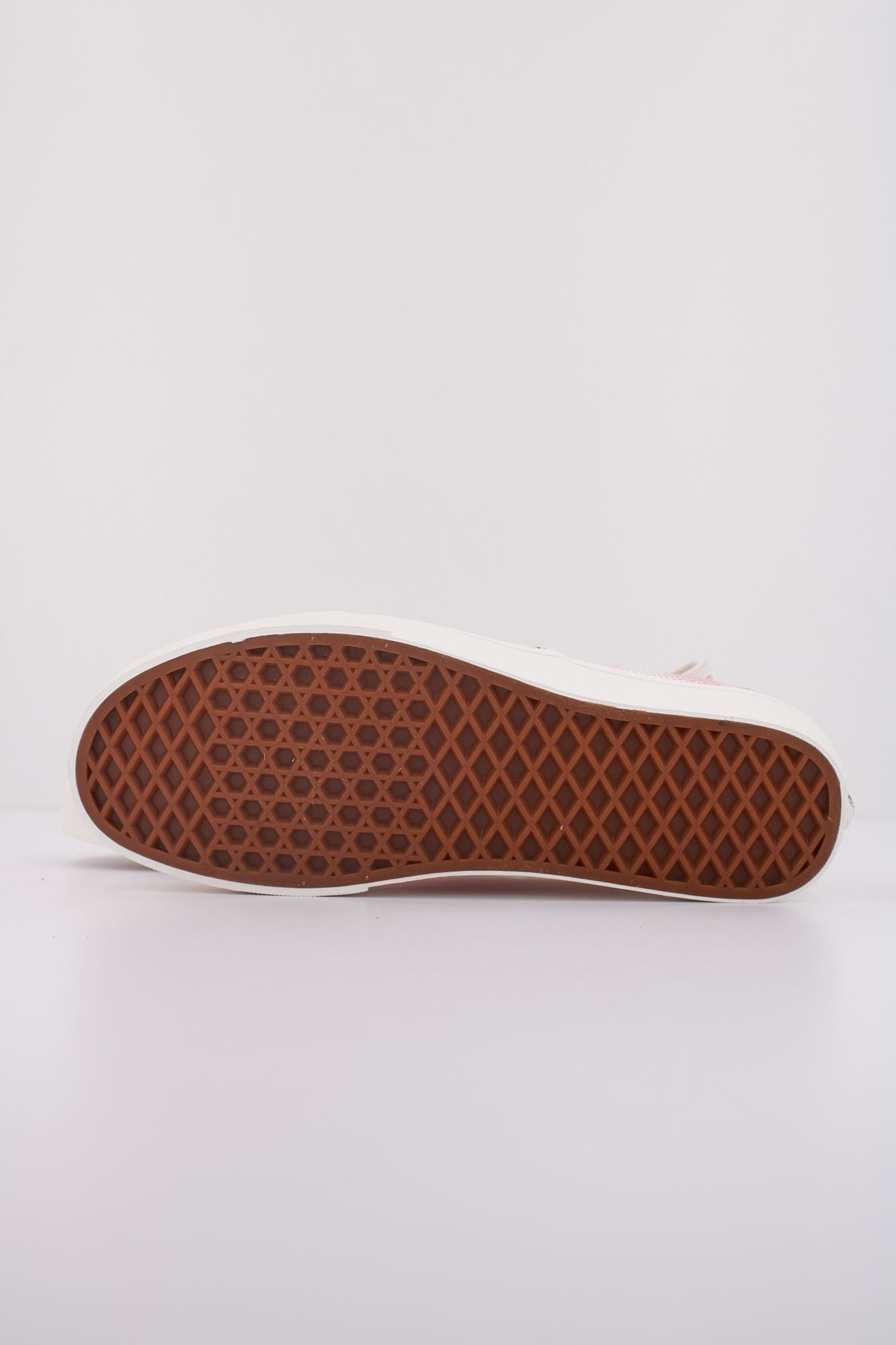 VANS AUTHENTIC  en color ROJO (5)