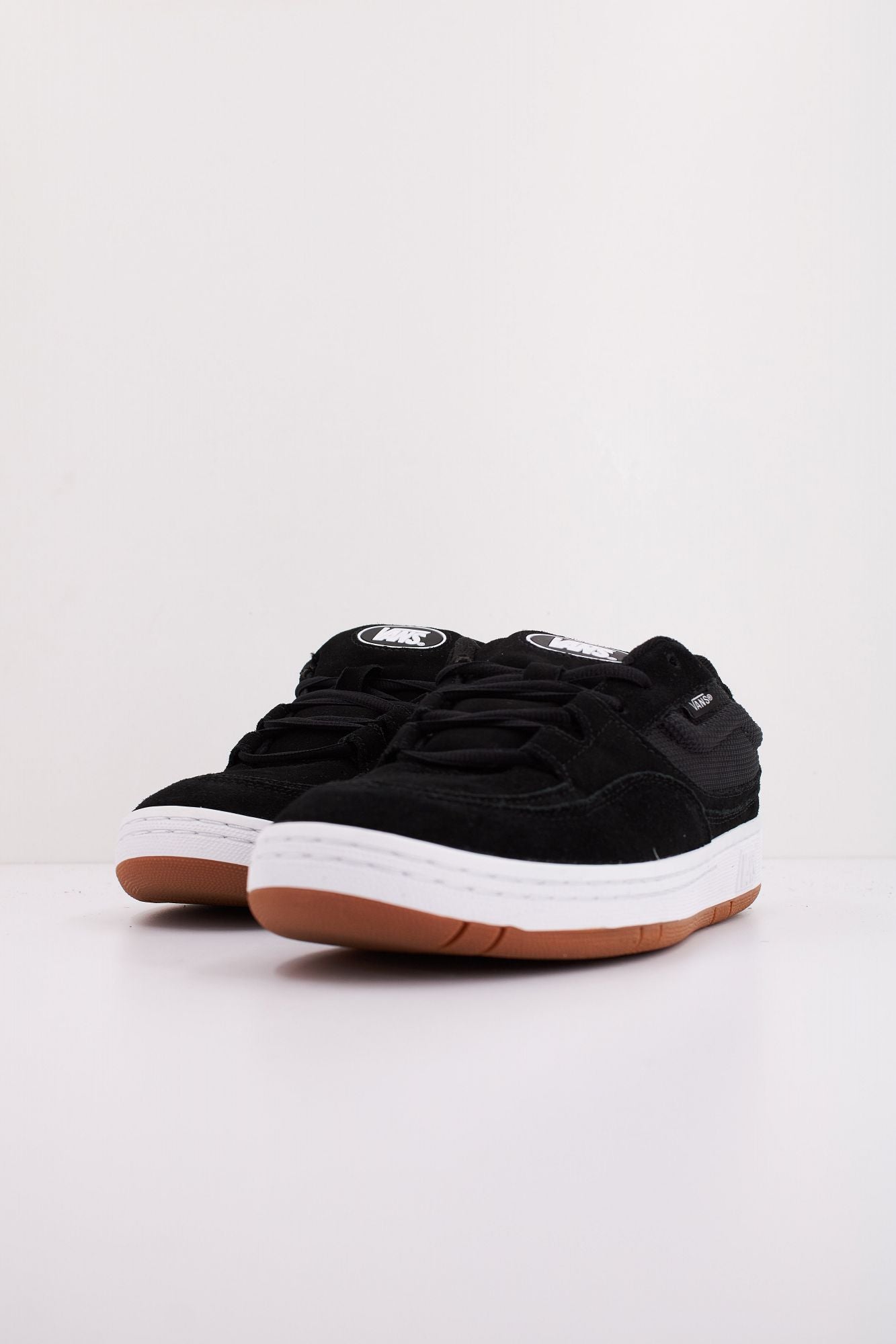 VANS  SPEED LS en color NEGRO (2)