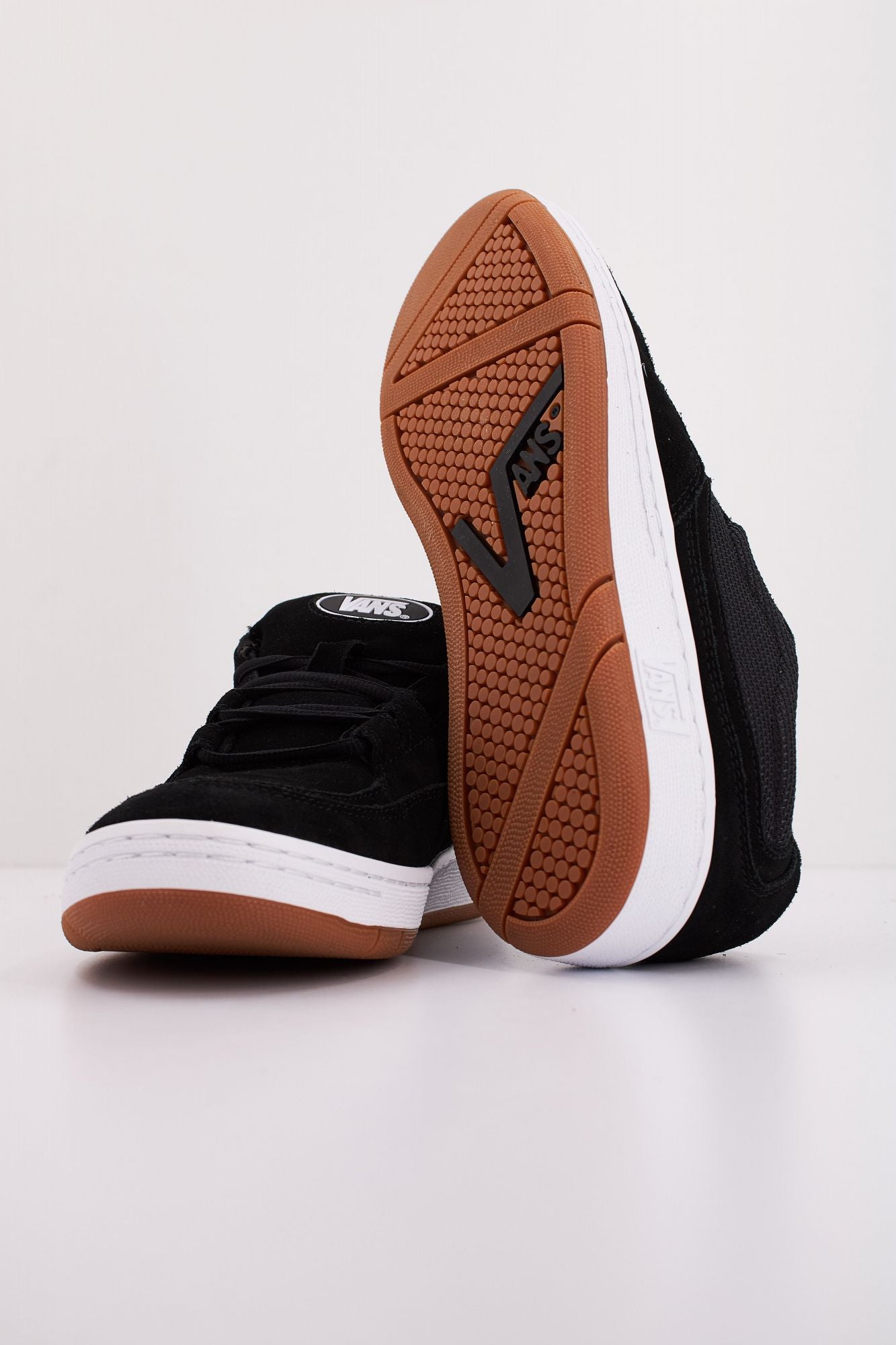 VANS  SPEED LS en color NEGRO (5)