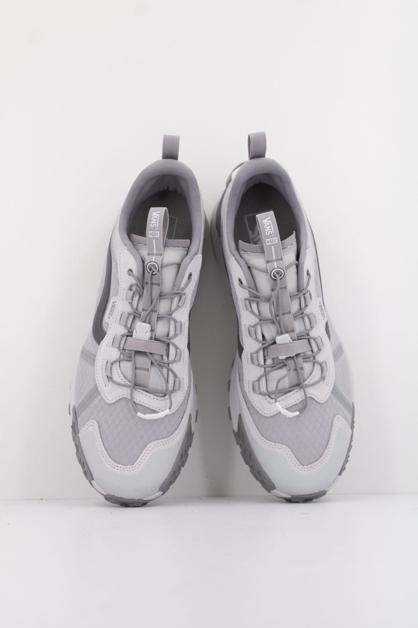 VANS MTE CROSSPATH XC en color GRIS (3)