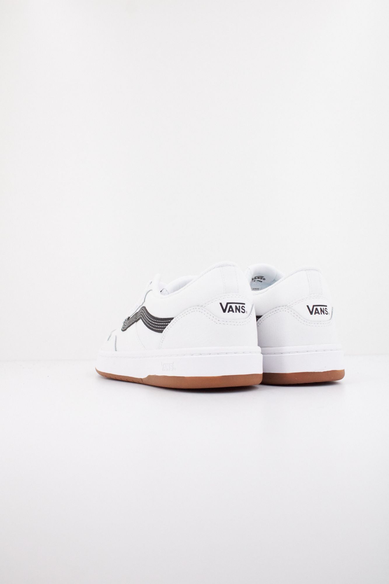 VANS CRUZE 3.0 en color BLANCO (4)