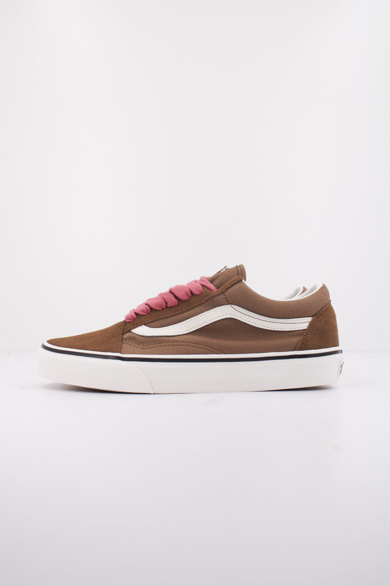VANS OLD SKOOL POP en color MARRON (1)