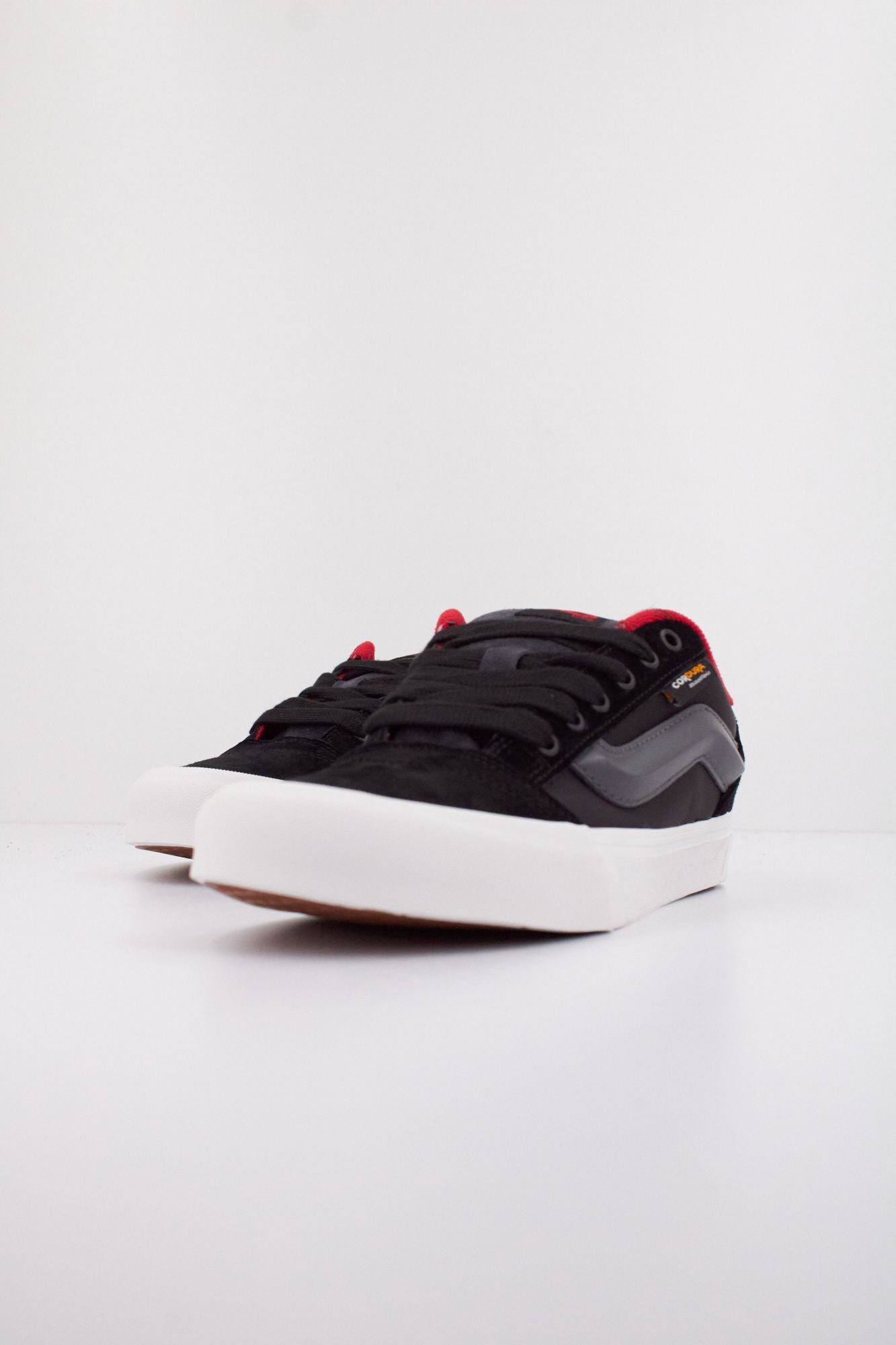 VANS KNU SKOOL CRDA en color NEGRO (2)