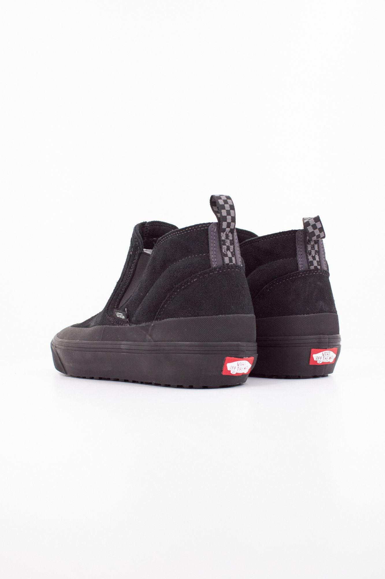 VANS MTE MID-SLIP INSULATED en color NEGRO (4)