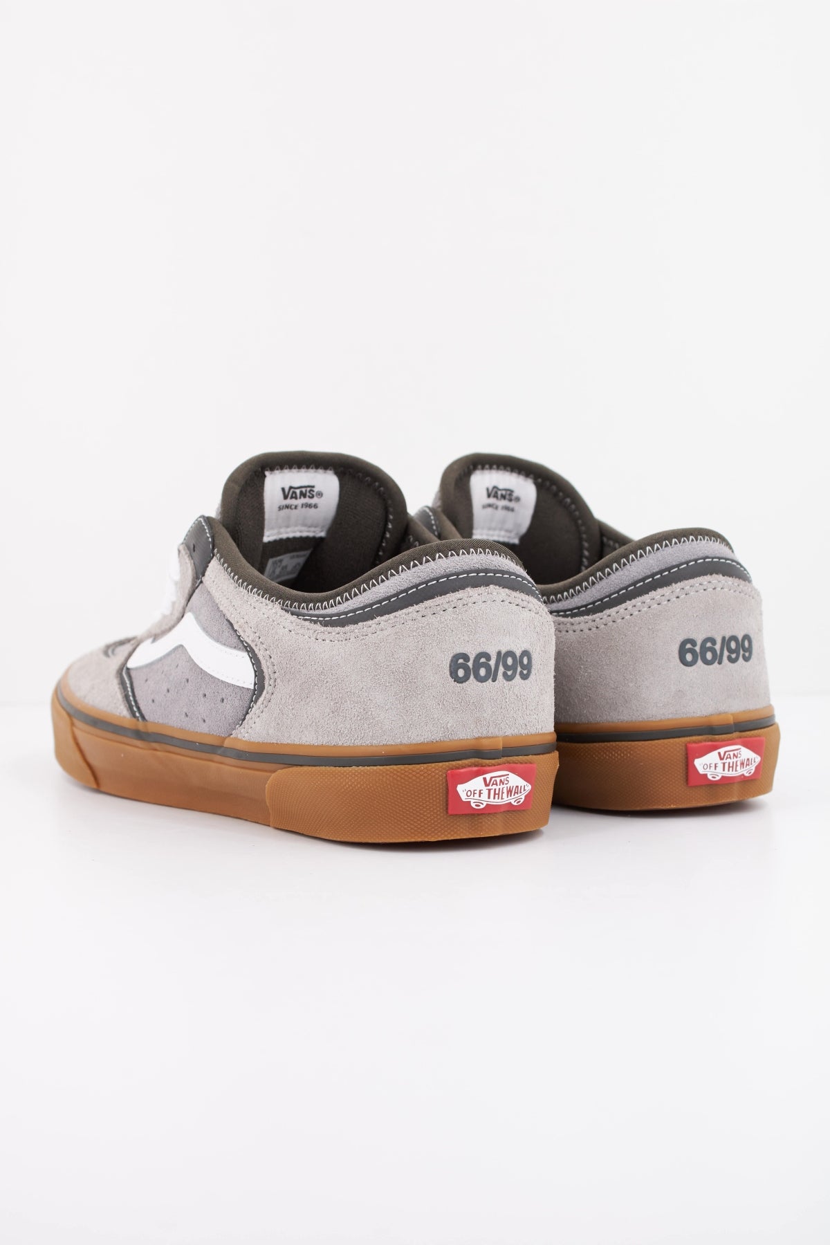 VANS ROWLEY CLASSIC GUM en color GRIS (4)