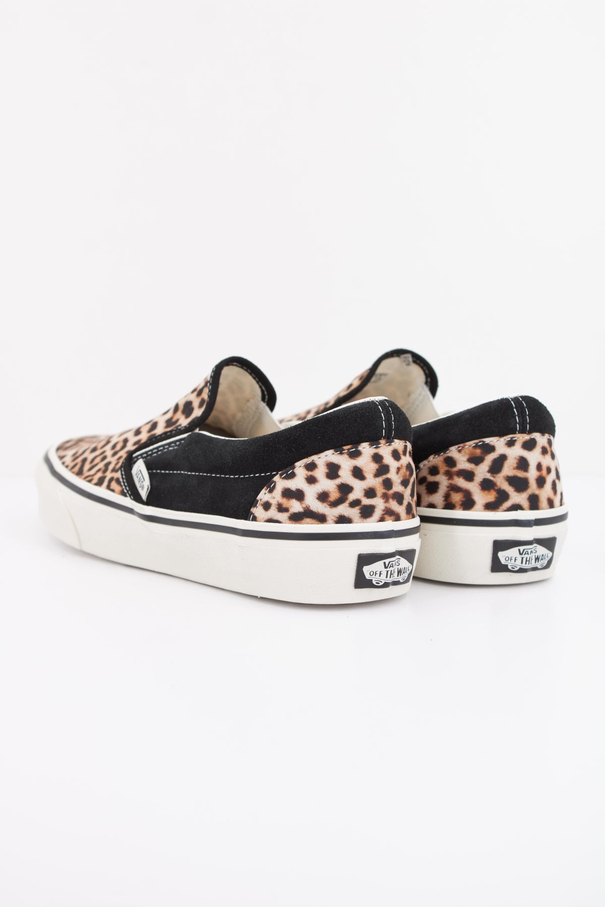 VANS CLASSIC SLIP ON LEPOAR en color ANIMAL PRINT (4)