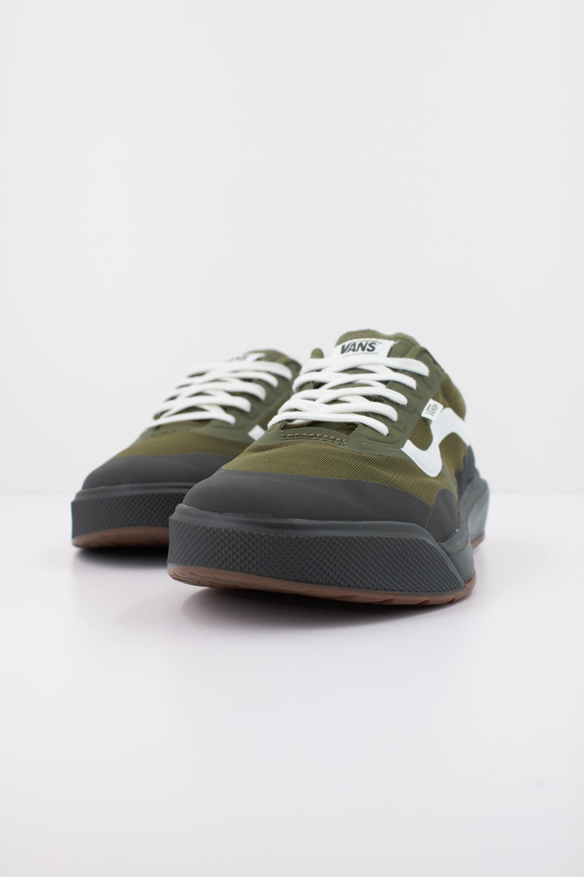 VANS ULTRARANGE 2 en color VERDE (2)