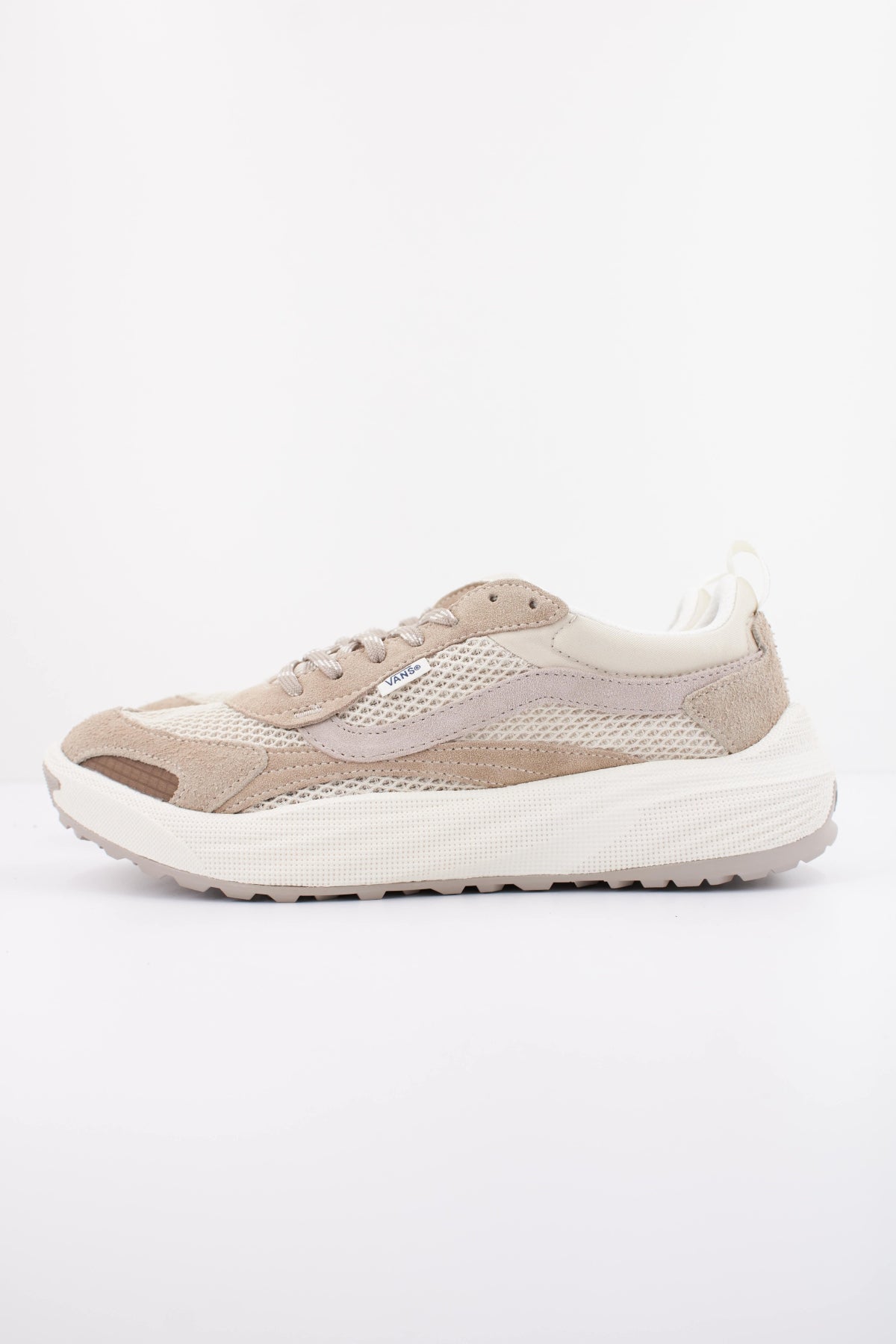 VANS ULTRARANGE NEO 2.0 en color MARRON CLARO (1)