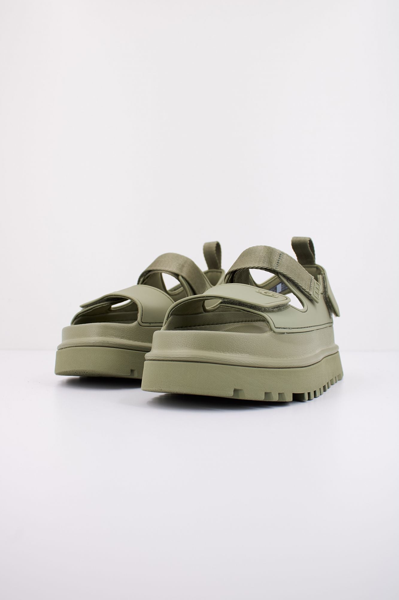 UGG W GOLDENGLOW en color VERDE (2)