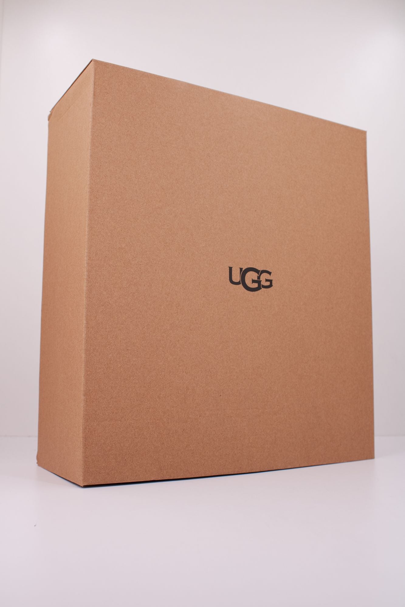 UGG W CLASSIC MINI DIPPER PUFF en color MARRON (6)