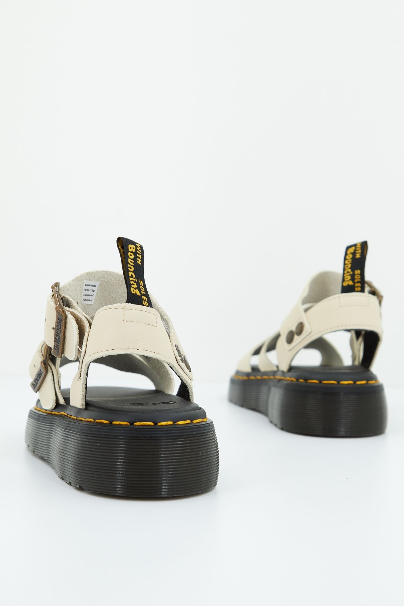 DR. MARTENS  GRYPHON QUAD en color BEIS (2)