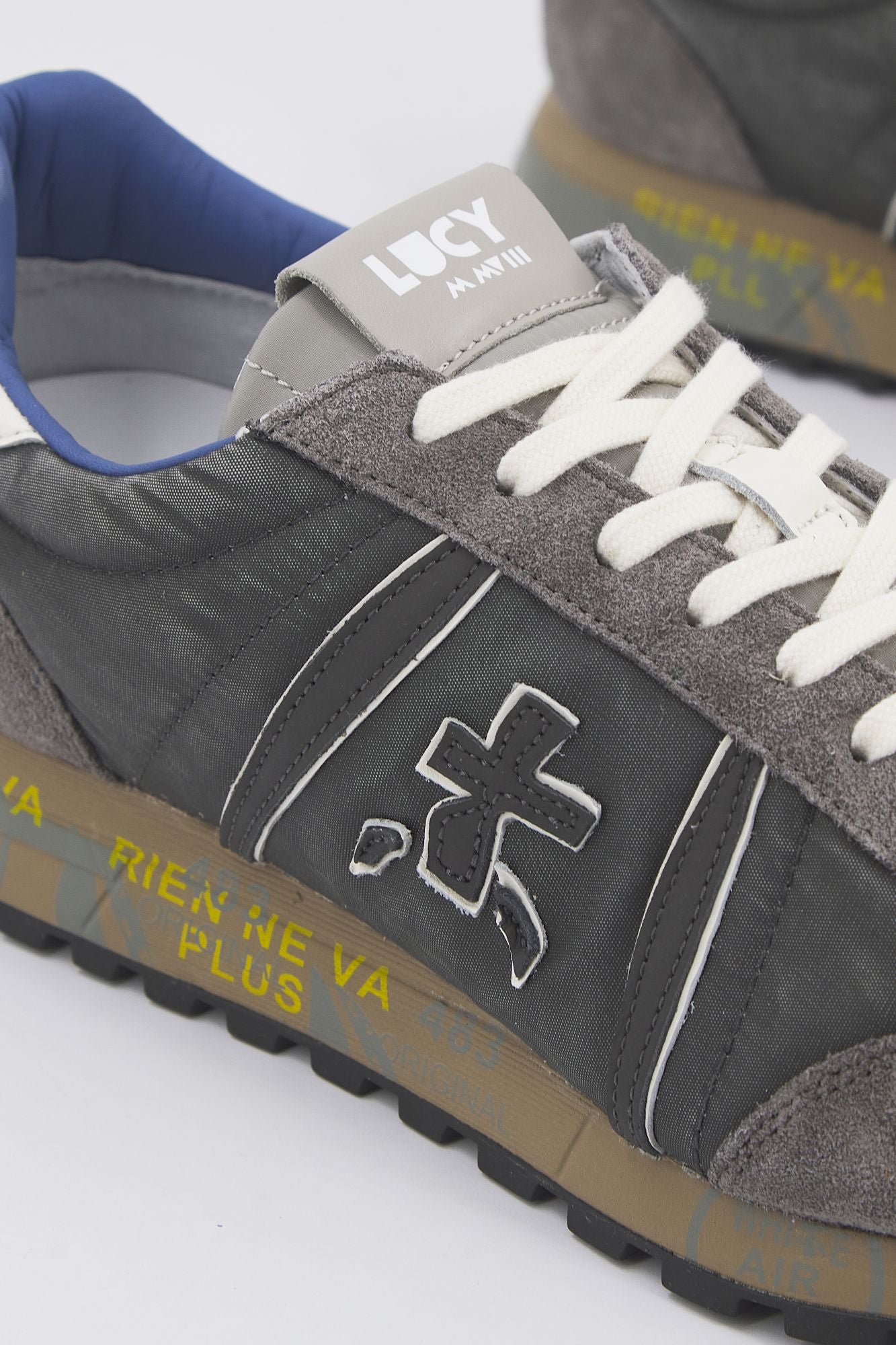 PREMIATA LUCY 6411 en color GRIS (4)