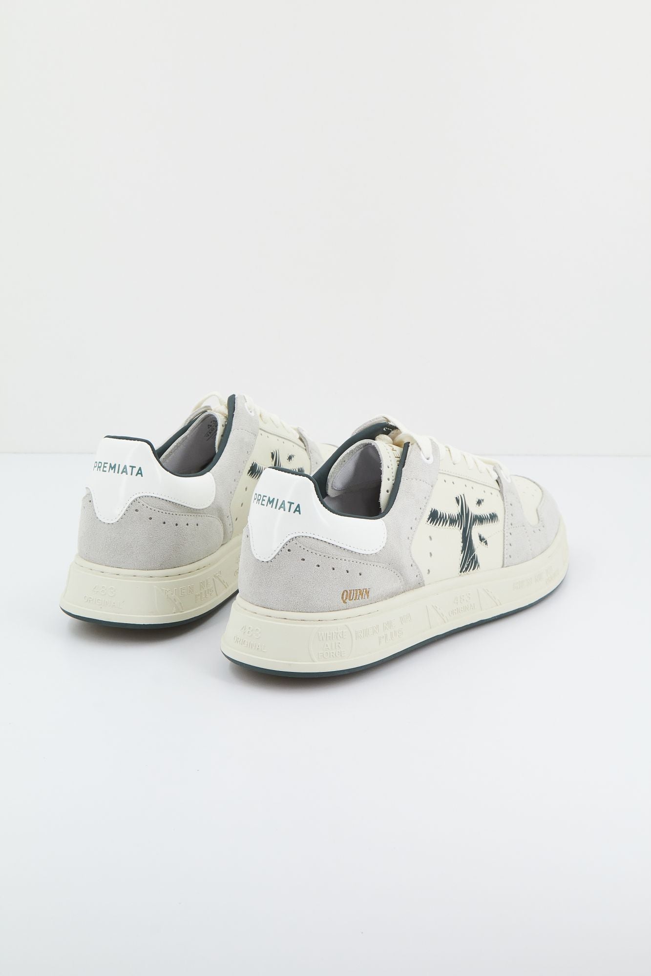 PREMIATA QUINN 6513  en color BEIS (3)
