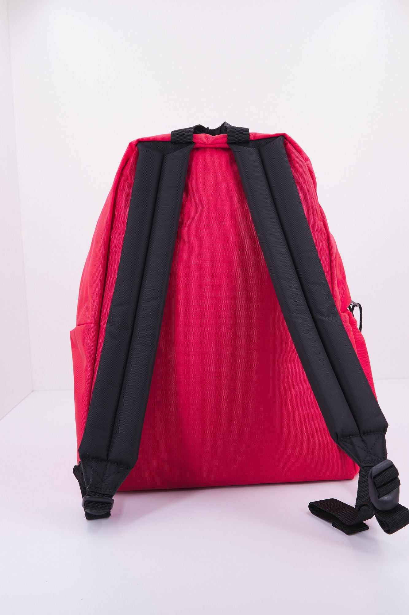 EASTPAK  PADDED ZIPPL'R en color ROSA (3)