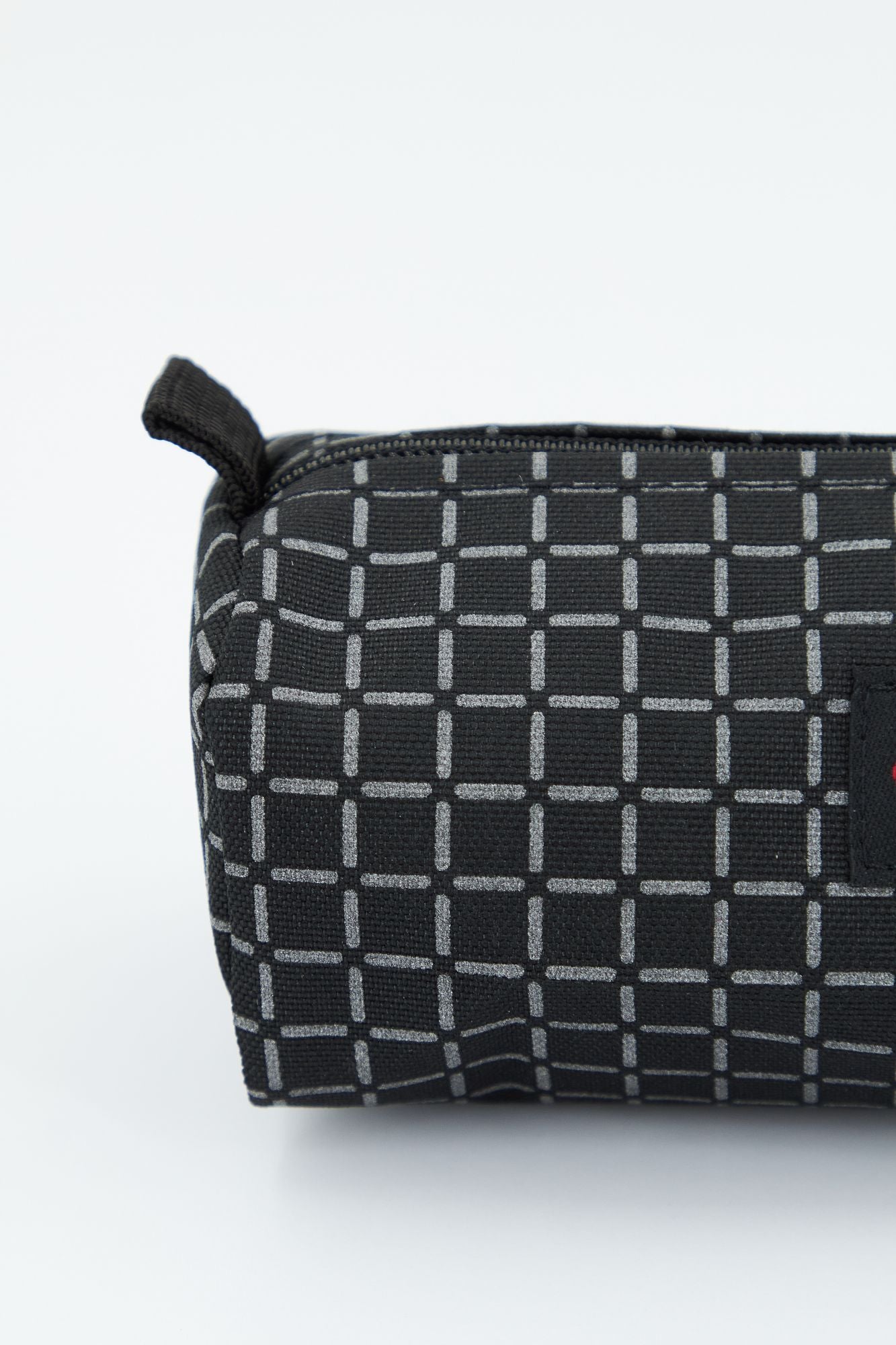 EASTPAK BENCHMARK SINGLE en color GRIS (3)