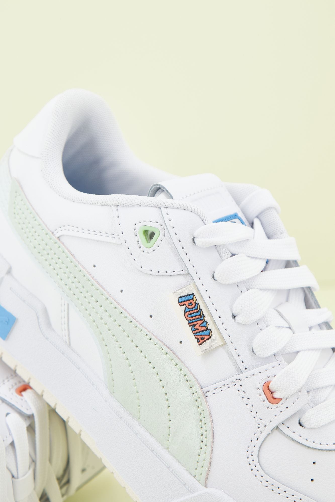 PUMA CA PRO GLITCH UNINVI en color BLANCO (9)