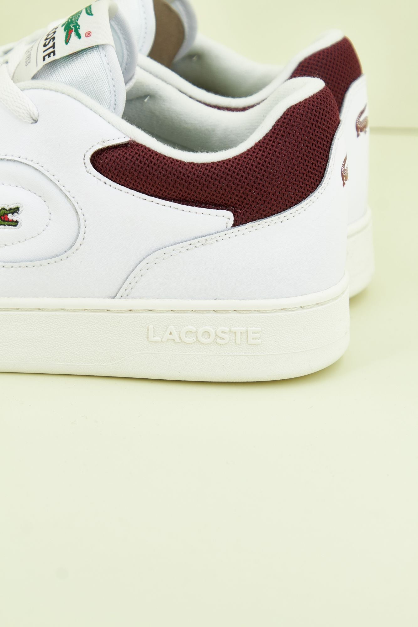LACOSTE LINESET 223 en color BLANCO (2)