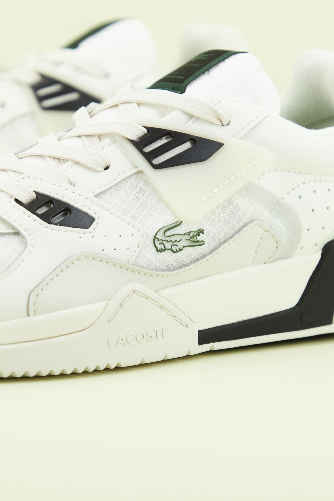 LACOSTE LT 125 123 1 SMA WHT en color BLANCO (4)