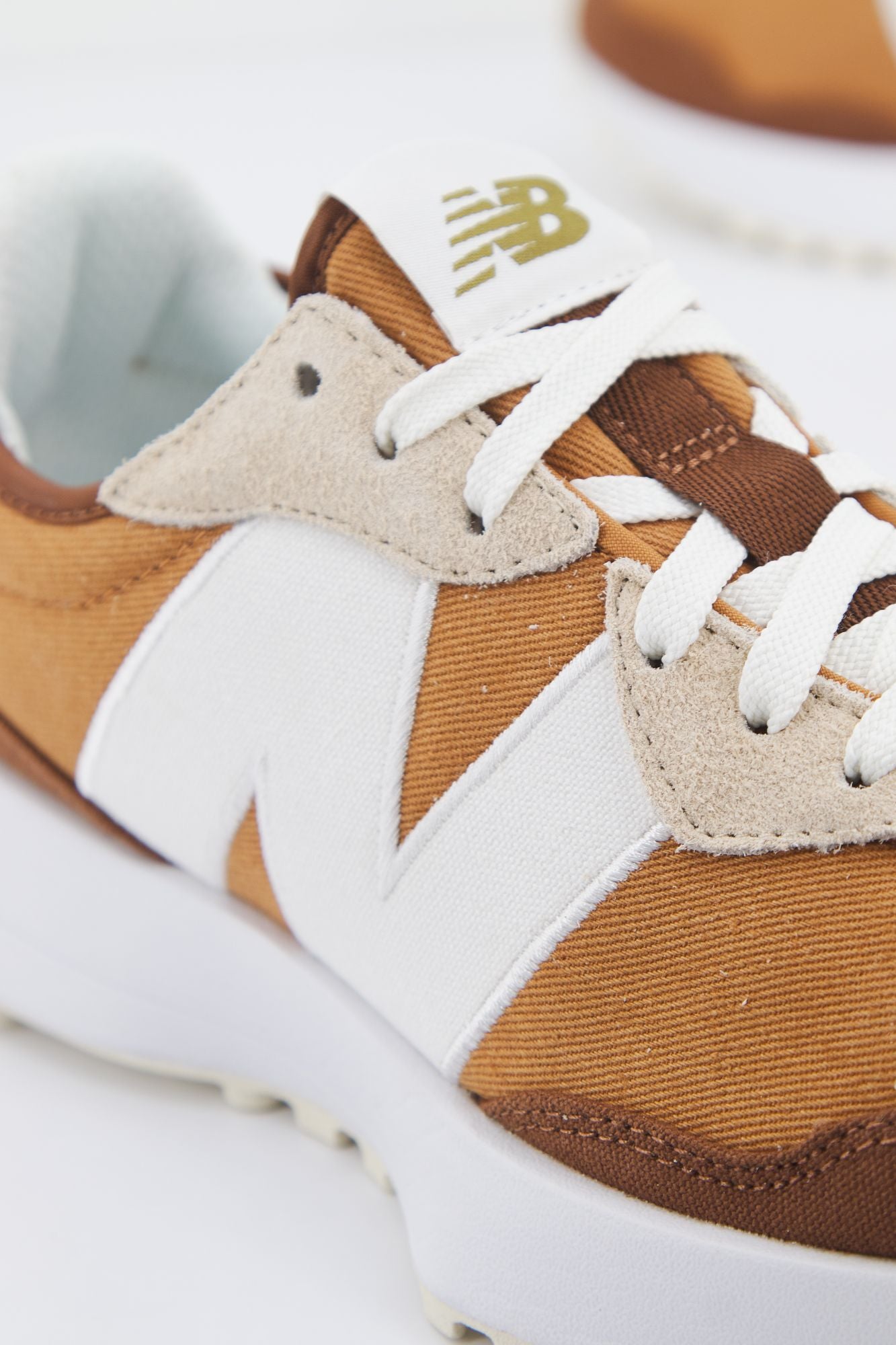 NEW BALANCE MS327 DD en color MARRON (4)