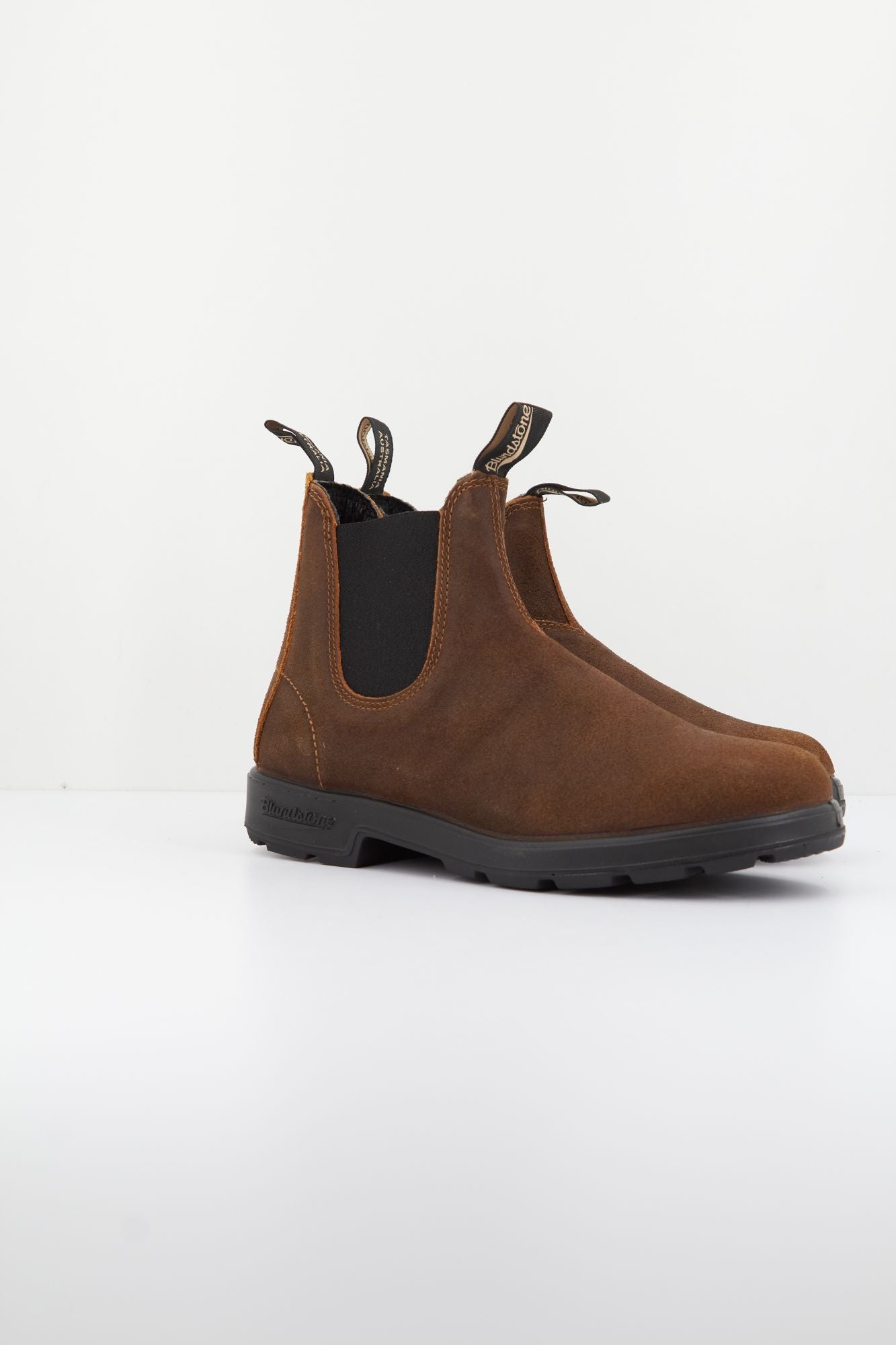 BLUNDSTONE ELASTIC SIDED SUEDE BOOT en color MARRON (2)