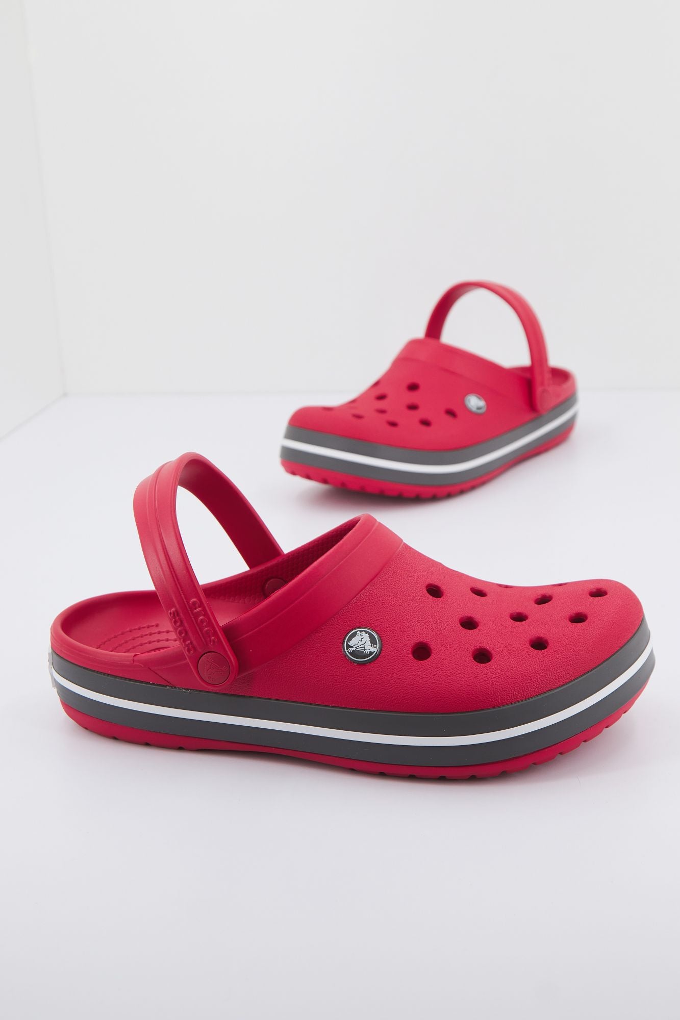 CROCS CROCBAND en color ROJO (1)