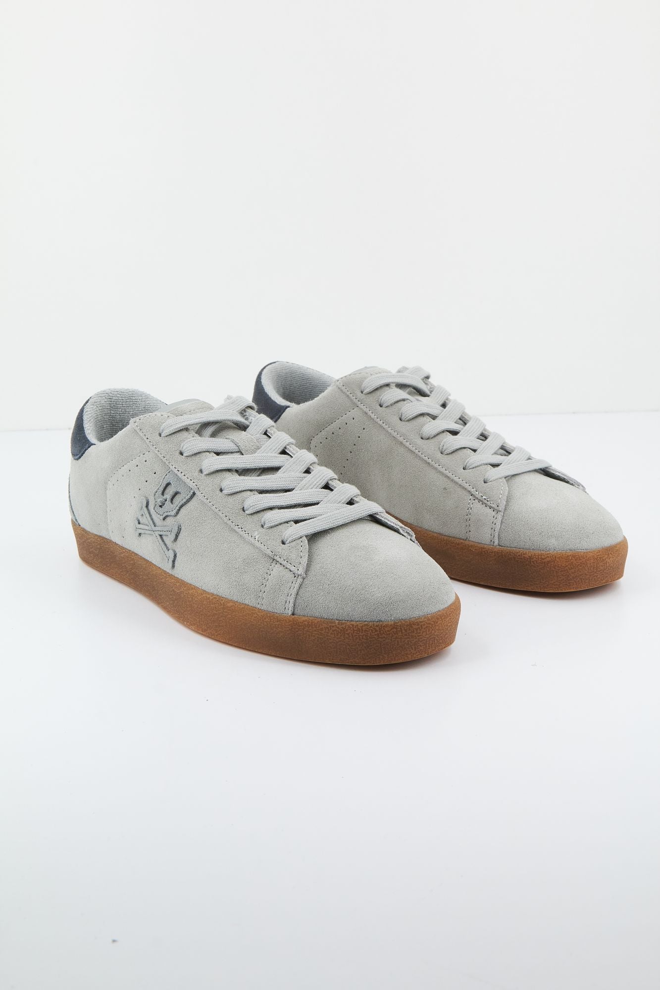 SCALPERS HENRY SUEDE en color GRIS (2)