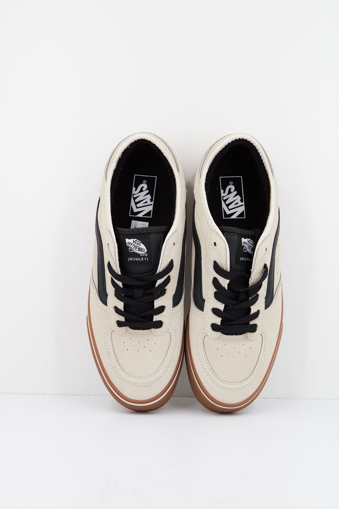 VANS ROWLEY CLASSIC en color BEIS (2)