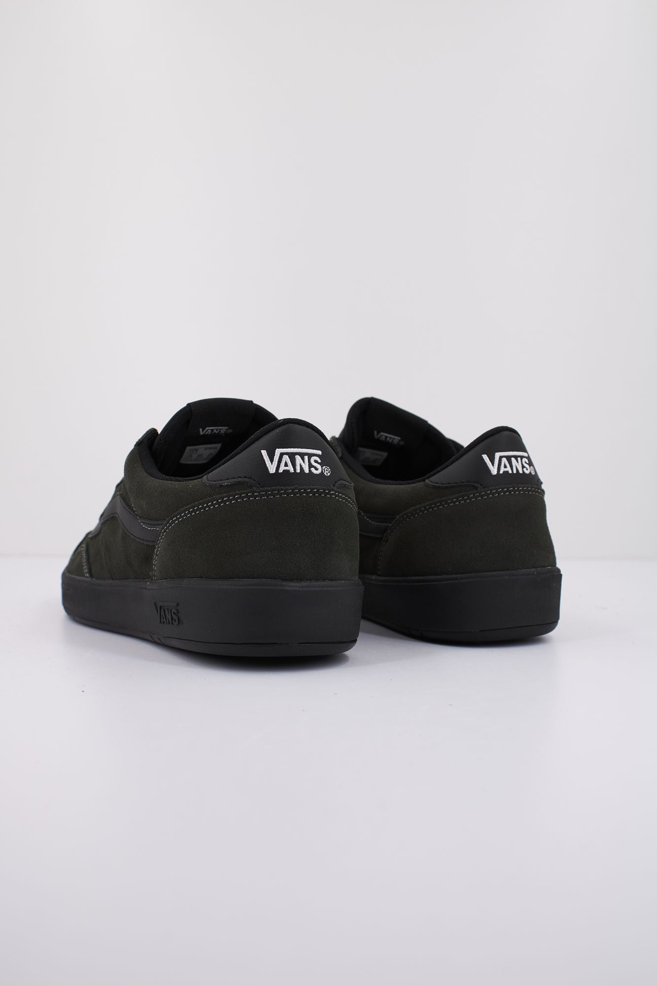 VANS CRUZE TOO CC en color NEGRO (3)