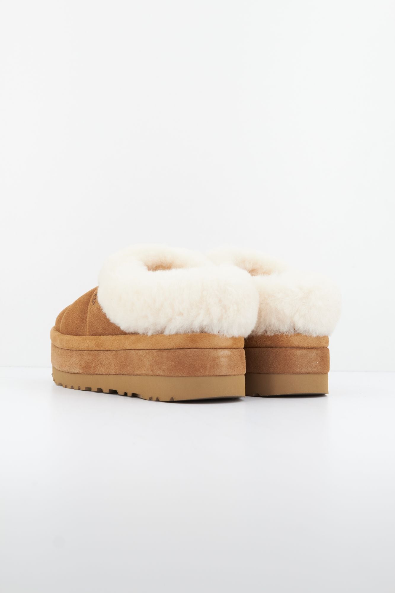 UGG W TAZZLITA en color MARRON (3)