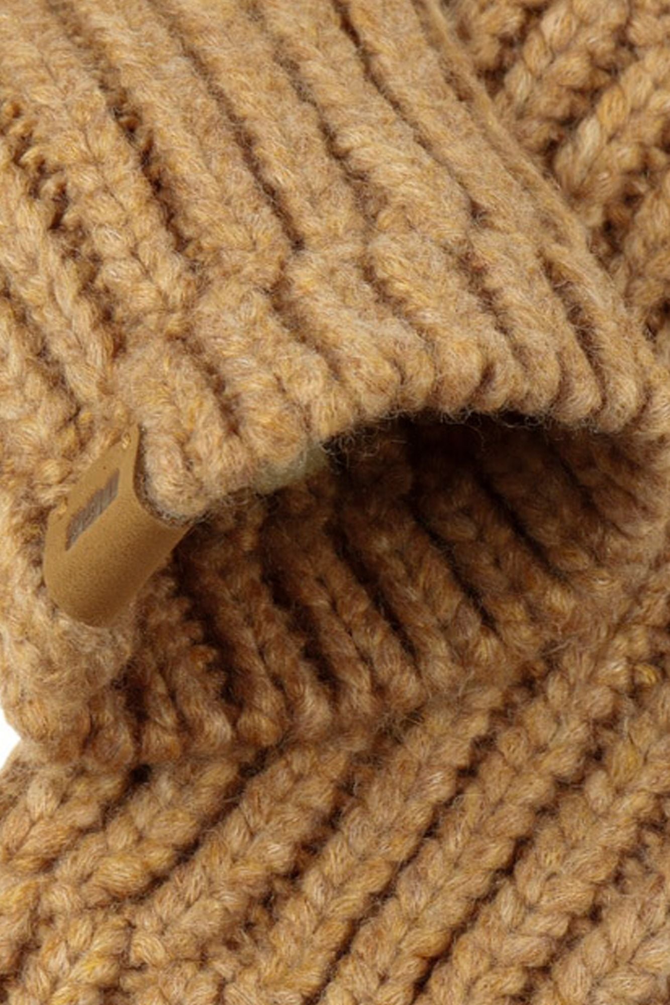 UGG  W RIBBED FINGERLESS MITTEN en color MARRON (2)